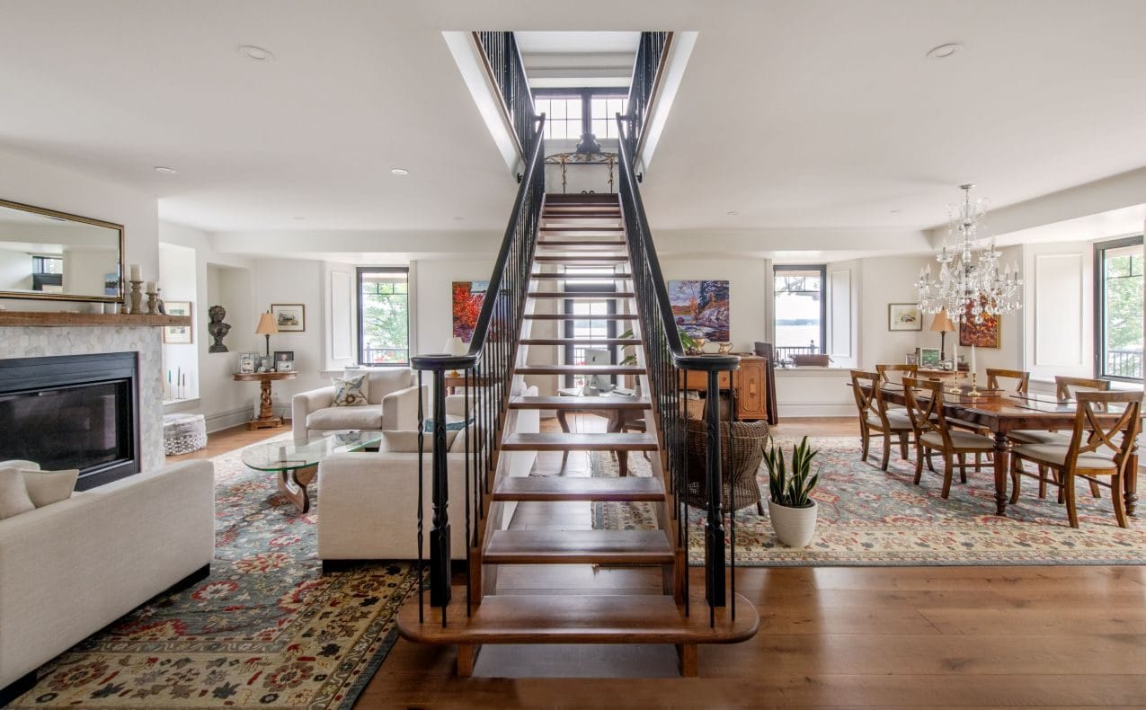 historic lakeside homestead