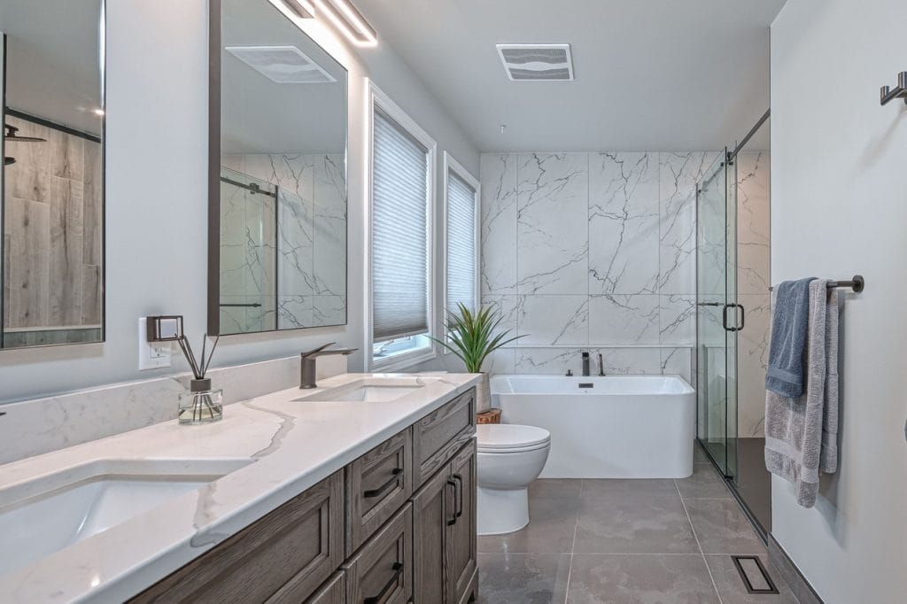 2025 NKBA awards ottawa design bathroom Renee Marcil Distinctive Bathrooms & Kitchens