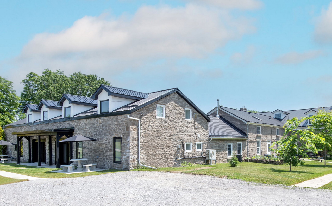 2024 chba awards finalists amsted design-build renovation ottawa stone home