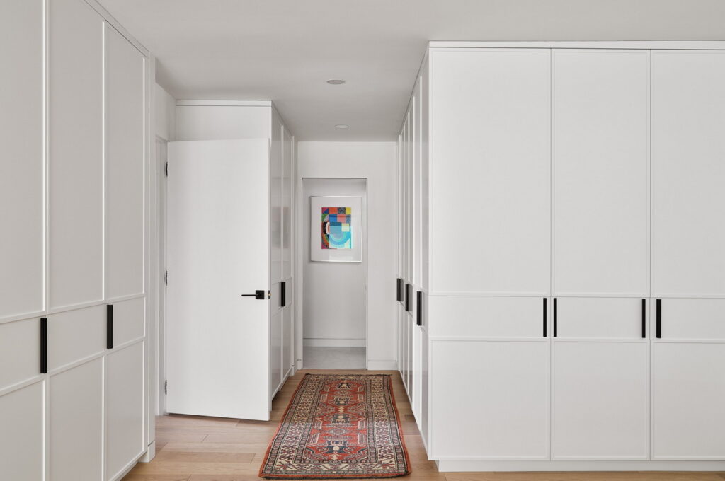 primary suite closet wall Simmonds Architecture Crossford Construction Cedar Ridge Designs