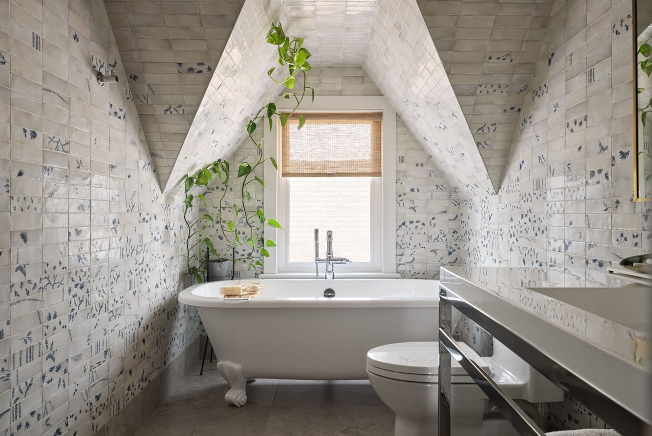 ottawa homes Nathan kyle bathroom standalone clawfoot tub