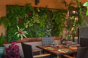 GAR gardening trends living wall