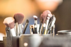 how often should you clean that makeup brushes