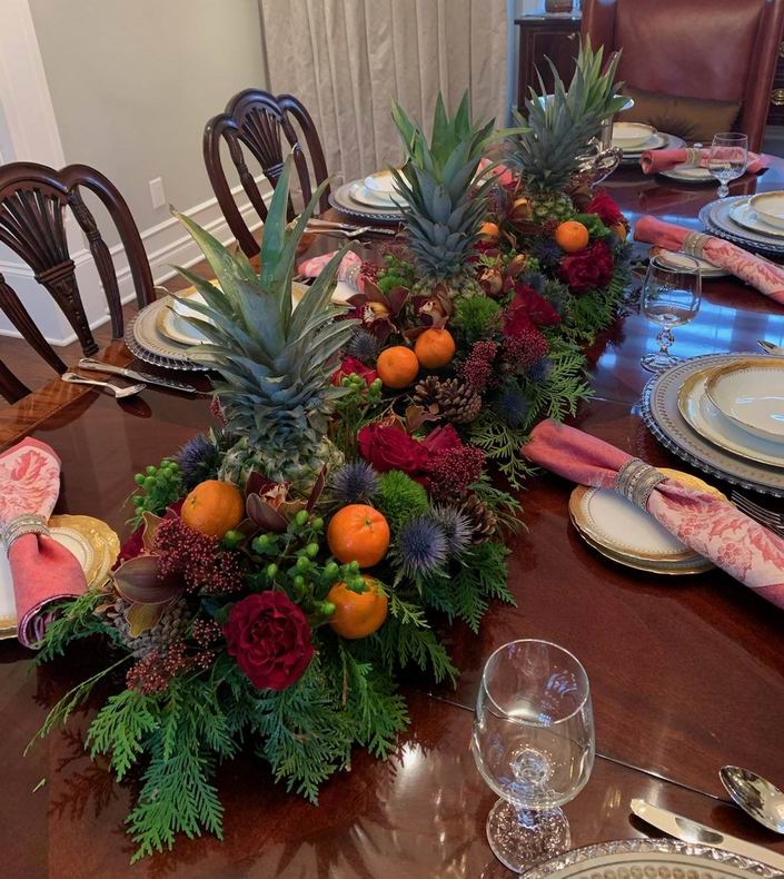 Christmas table centrepiece