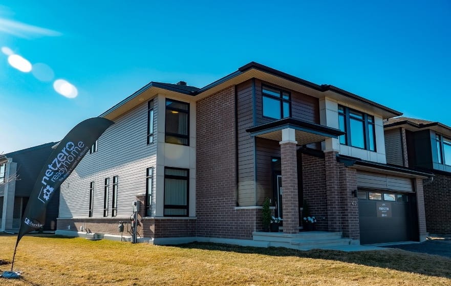 Ottawa construction contemporary two-storey single exterior Penticton riverside south net zero ready
