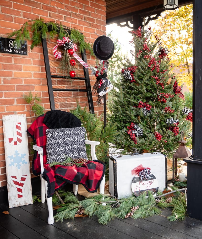decorating for Christmas sue pitchforth holiday decor porch tree