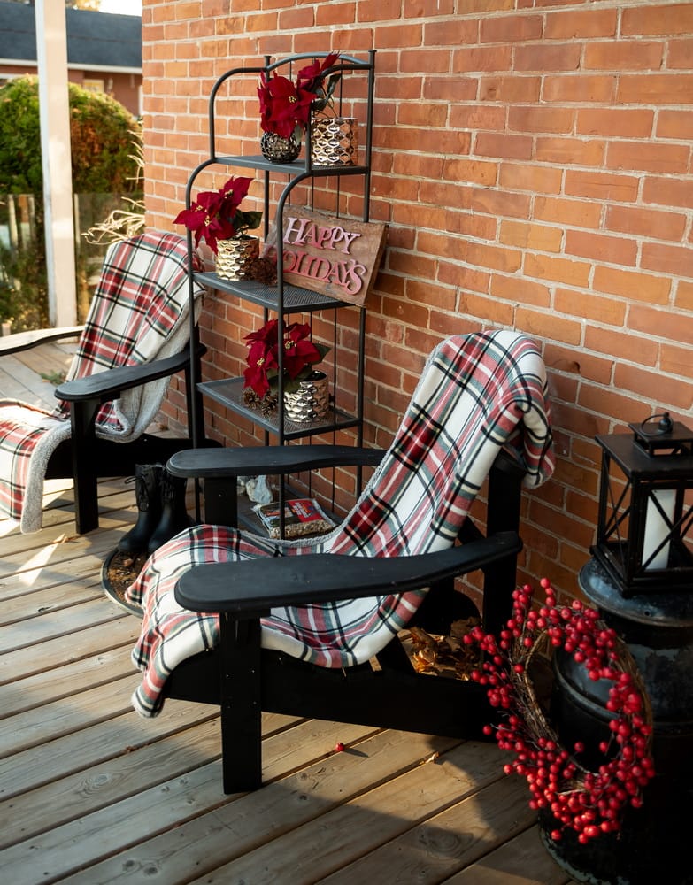 decorating for Christmas sue pitchforth holiday decor porch