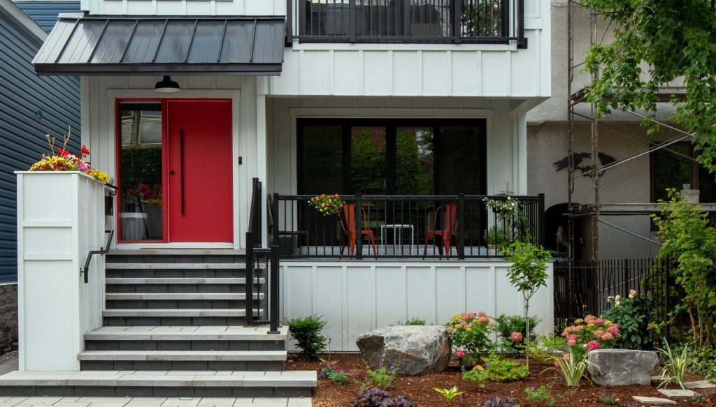 red front door amsted curb appeal Ottawa