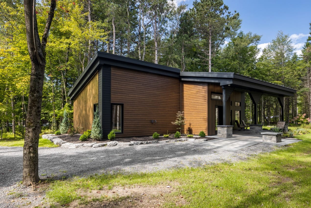 2025 Housing Design Awards ottawa homes mbhe net zero coach house